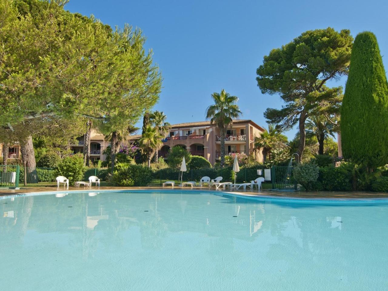 Residence La Pinede - Maeva Home Hyères Exteriér fotografie